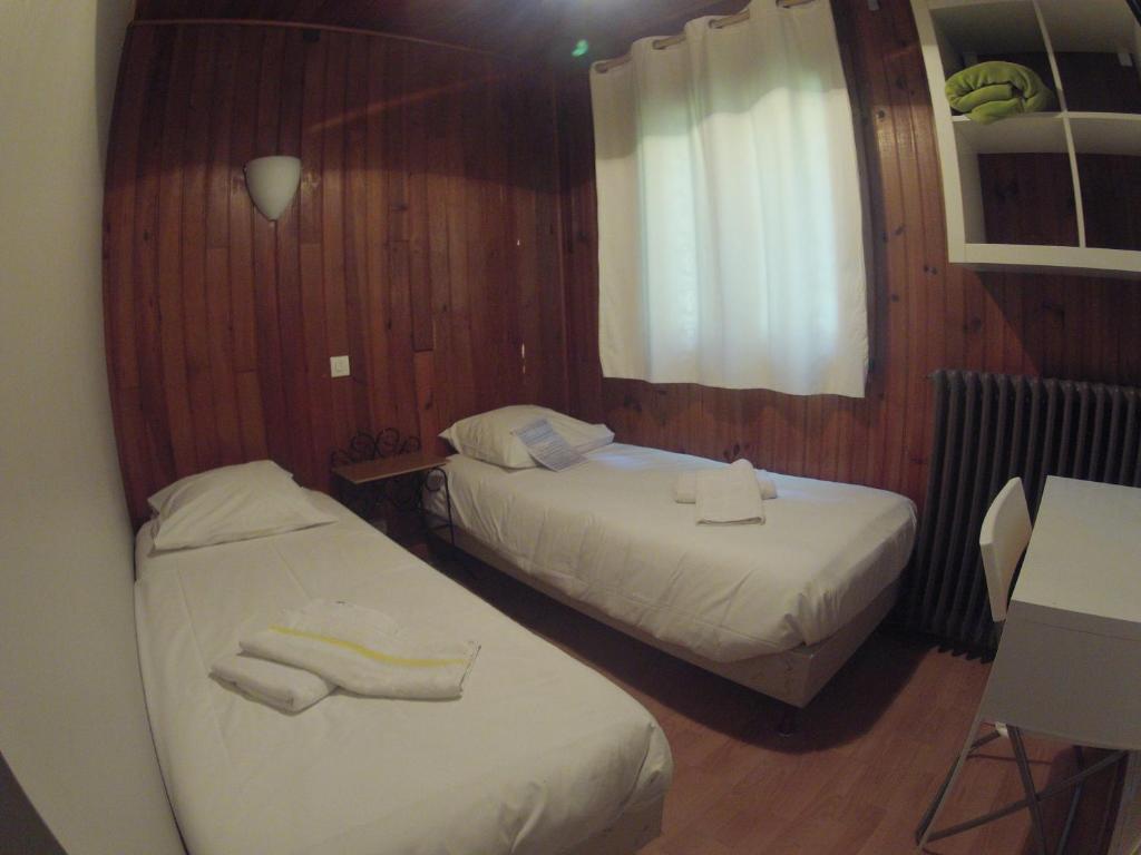 Auberge Restaurant Du Virage Chamrousse Phòng bức ảnh